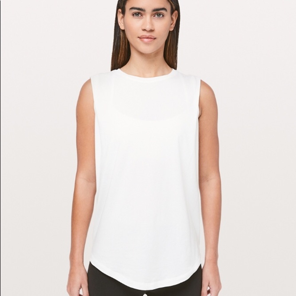 Lululemon Brunswick muscle tank in white. Size 2.
